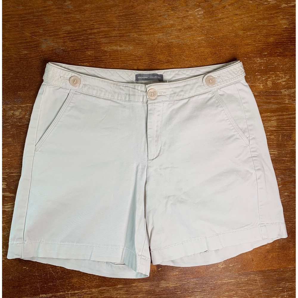 Dockers Collection Womens Stone Beige Chino Shorts Size 4 Cotton Spandex Stretch